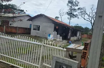 Casa com 3 quartos à venda na av. claudiomiro vizoto, 779, praia do ervino, são francisco do sul, 85 m2 por r$ 175.000