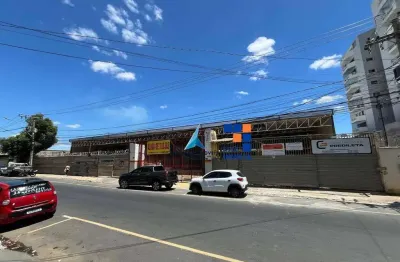 Loja para alugar, 1800 m² por r$ 72.000/mês - centro - governador valadares/mg