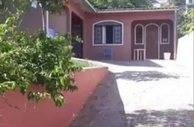 Casa com 3 quartos à venda no Roçado, São José 