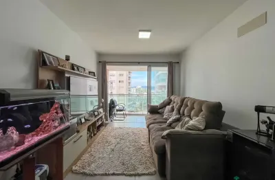 Apartamento com 2 dormitórios, sendo 1 suite em barreiros em são josé/sc