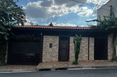 Casa totalmente térrea à venda na Vila Zat - Pirituba - Aceita permuta por apartamento