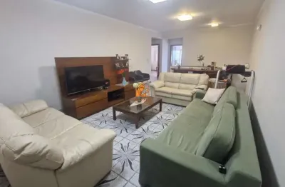 Casa à venda com 4 dormitórios, sendo 2 suítes - 4 vagas de garagem - jaraguá - sp