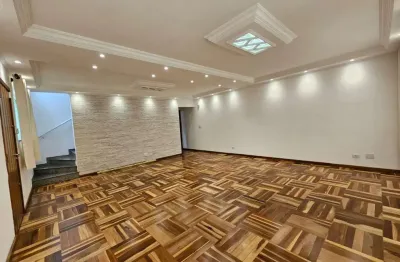 Sobrado à venda em Pirituba / Freguesia do Ó com 173m², 3 quartos (1 suíte), 4 banheiros