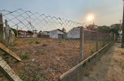 Terreno à venda na Praia dos Namorados, Americana 