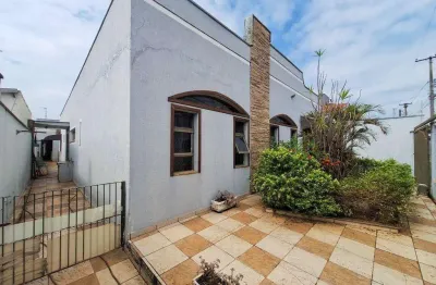 Casa à venda em Santa Bárbara D'Oeste, Vila Grego II, com 3 quartos, com 213.2 m²