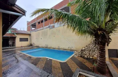 Casa à venda em Santa Bárbara D'Oeste, Jardim Fernando Mollon, com 2 suítes, com 184 m²