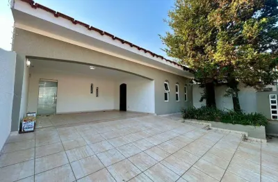 Casa à venda em americana, vila santa maria, com 3 quartos, com 197.5 m²