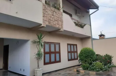 Casa à venda em americana, residencial jacira, com 3 suítes, com 303 m²