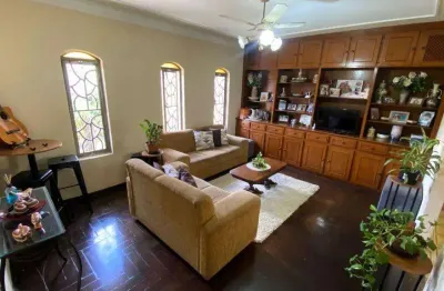Casa à venda em Americana, Jardim São Paulo, com 3 quartos, com 211.47 m²