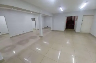 Casa comercial com 10 salas para alugar no Centro, Americana 