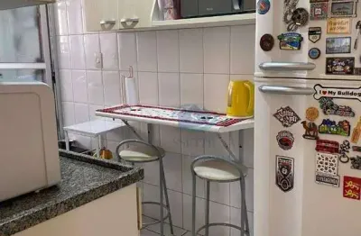Apartamento á venda 75m² 2 dormitórios, 1 suíte, 2 ambientes e com sacada, por 648.000,00