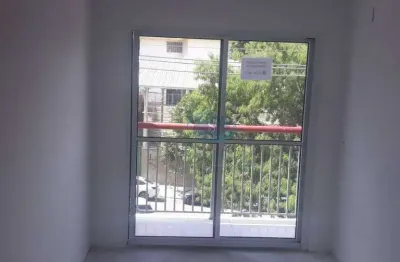 Apartamento no contra piso com 2 dormitórios,sala com sacada,cozinha,eme excelente localização,a 4 quadras do metrô alto ipiranga,aceita proposta.
