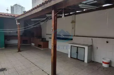 2 casas térreas sendo uma para residência e outra pronta para comercial a 200 metros do metrô  sacoma,excelente localização,ótimo para investimento.