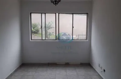 Apartamento com 2 dormitórios,sala,cozinha,banheiro,área de serviço,1 vaga coberta,aceita proposta precisa de reforma.