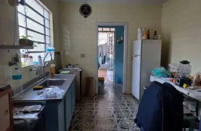 Casa com 3 quartos à venda na Rua Robertson, 656, Cambuci, São Paulo