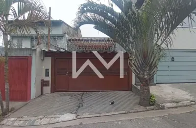 Sobrado à venda com 5 quartos e 4 vagas, Vila Flórida, Guarulhos, SP