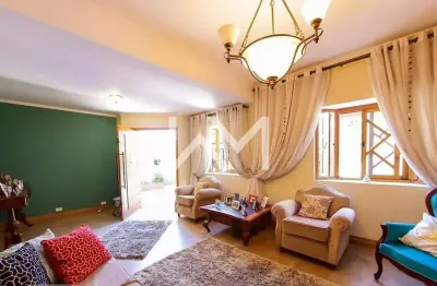 Sobrado à venda com 4 quartos, 2 suítes, suíte master com closet, fino acabamento -  vila barros, g