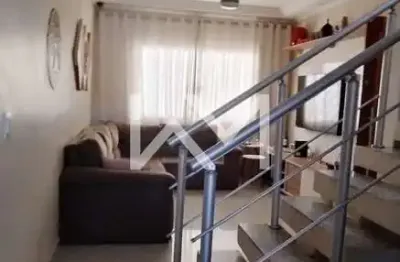 Sobrado à Venda com 4 Quartos, 1 Suite, Jardim Santa Clara, Guarulhos, SP