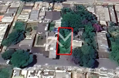 Vende-se terreno de 300 m² no jardim aracilia - localização estratégica