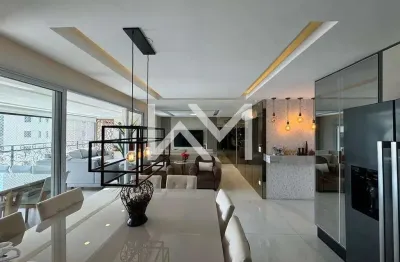 Apartamento para locação com 3 dormitórios, sendo 1 suíte master, 5 banheiros, 2 vagas de garagem,