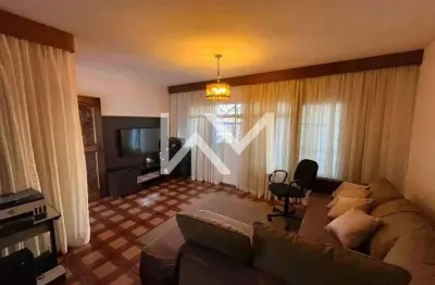 Sobrado para venda e locação comercial, com 3 quartos, sendo 1 suíte e 4 vagas, vila progresso, gua