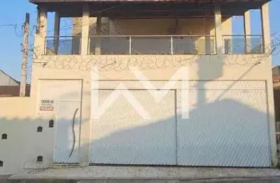 Sobrado para locação com3 dormitórios, sendo 1 suíte, 3 vagas de garagem, 260m², cidade maia, guaru