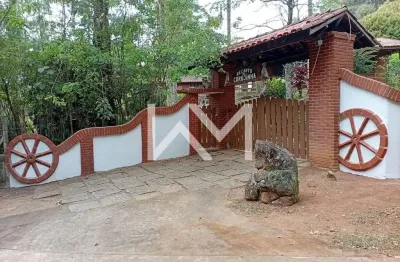 Chácara maravilhosa à venda com 5 dormitórios, sendo 1 suíte, 4 banheiros, 5.127m² de área total, j