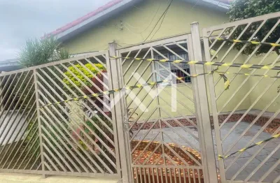 Casa terra com edicula  espaçosa à venda com 5 dormitórios, 2 banheiros, 4 vagas de garagem, vila f