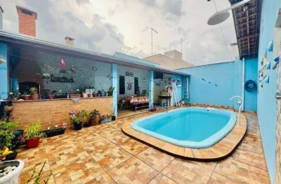 Casa com 3 quartos à venda na Rua Levino Malachias Ferreira, Jardim Veneza, Pirassununga