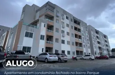 Alugo apartamento em condomínio no bairro parque albano com 2 quartos