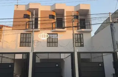 Sobrados novos de 3 dormitorios e 2 vagas proximo ao metro!!