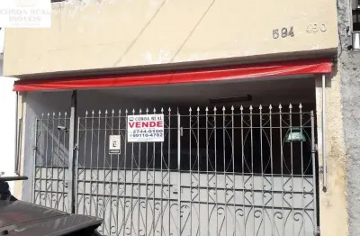 Casa terrea no bairro de vila nhocuné rua dr nelson madureira