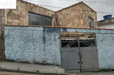 Casa assobradada na rua catrimani, no bairro da cidade patriarca,