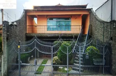 Linda casa com 350 metros de terreno/03dorms 03 suítes na vl carrão