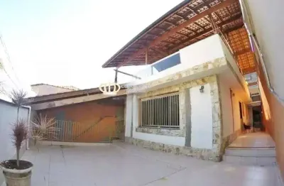Espetacular casa à venda em são paulo-sp, na vila dalila: 2 quartos, 2 suítes, 3 salas, 4 banheiros, 3 vagas, 492m²