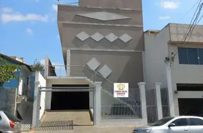 Casa em condominio com 3 suites e area gourmet proximo ao metro!!