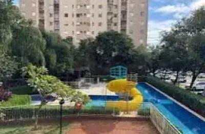 Apartamento com ótima localização na avenida caramuru