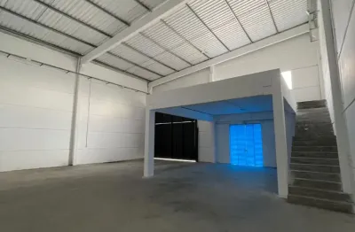 Galpão para locação, balneário camboriú, nova esperança, 260m2 de área privativa