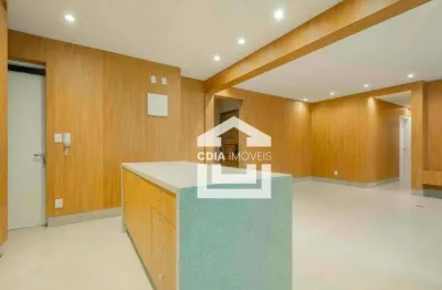 Apartamento à venda com com 2 suítes, 3 banheiros e 1 vaga de garagem. localizado no itaim bibi.