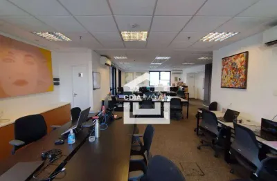 Conjunto comercial com 10 salas, 7 banheiros e 14 vagas de garagem. localizado no jardim paulista.