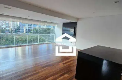 Apartamento a venda com 1 suíte, 2 banheiros e 2 vagas de garagem, localizado no itaim bibi.