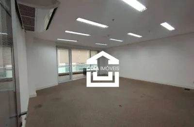 Conjunto comercial para venda e locação com 3 salas, 2 banheiros e 5 vagas de garagem.  localizado na bela vista.