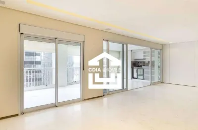 Apartamento à venda com 2 suítes, 3 banheiros, varanda gourmet e 2 vagas de garagem, localizado itaim bibi.