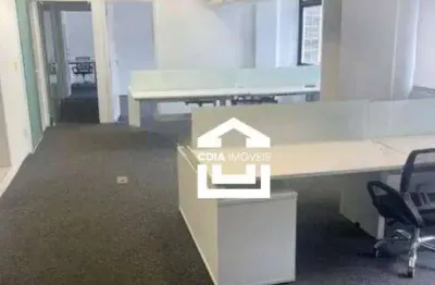 Conjunto comercial com 136 m² de área útil, 4 salas, copa e 3 banheiros localizado no Jardim Paulista