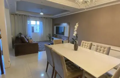 Casa com 3 quartos para alugar na Rua Poeta Vitorino Carrico, Parque Burle, Cabo Frio