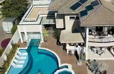 Casa a venda com 5 quartos 630m² no canal palmer em cabo frio