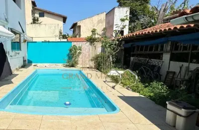 Casa à venda com potencial para hospedaria no  jd. excelsior em cabo frio