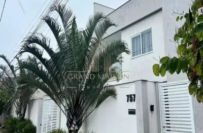 Apartamento garden à venda nas palmeiras em cabo frio.