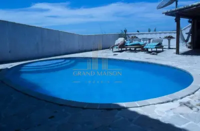 Casa em búzios  para locação por temporada com piscina e vista para o mar