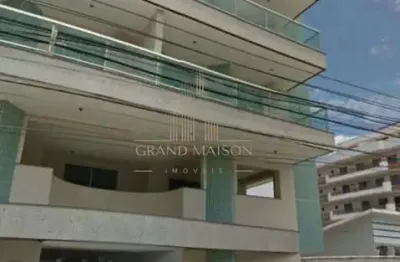 Apartamento a venda com 3 quartos na praia do forte em cabo frio